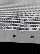 Радіатор кондиціонера (конденсер) FORD (УЦІНКА - є прим'яті стільники, гарантія прис DC46-19710-EB DC4619710EB